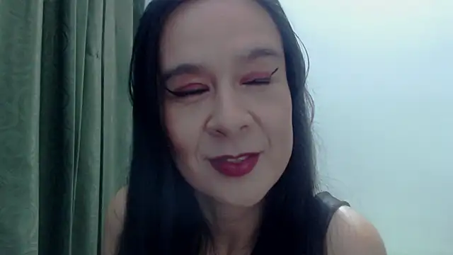 Aileendarkhot online show from 09.10.25