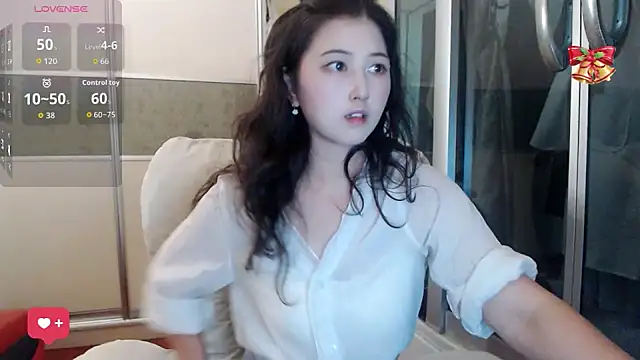 Snapshot of xx9938 chatting on 09.23.25 xx9938 online show from 09.23.25