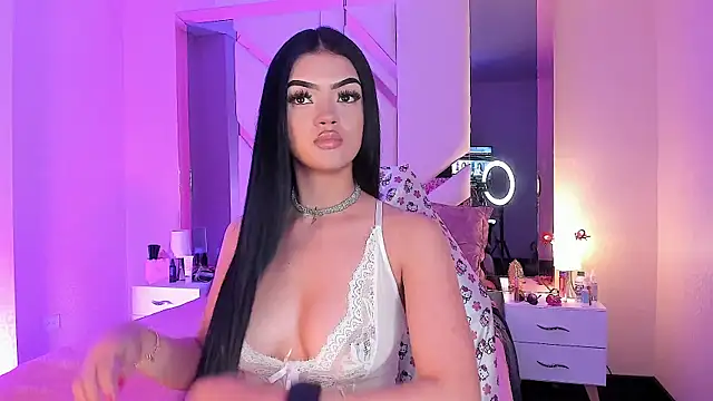 EmmaStonns online show from 11.29.25