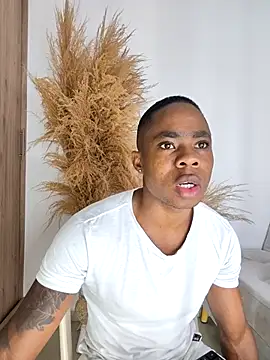 liambolt online show from 10.21.25