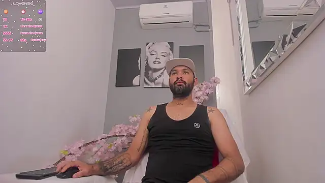 Zane Cross online show from 10.10.25