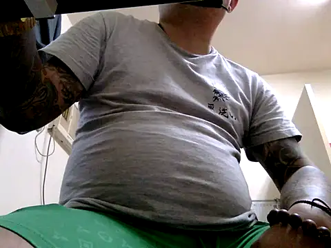 pwq77 online show from 12.19.25