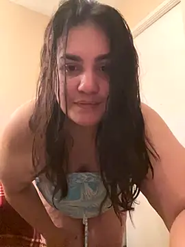 xstreyitaa online show from 10.31.25