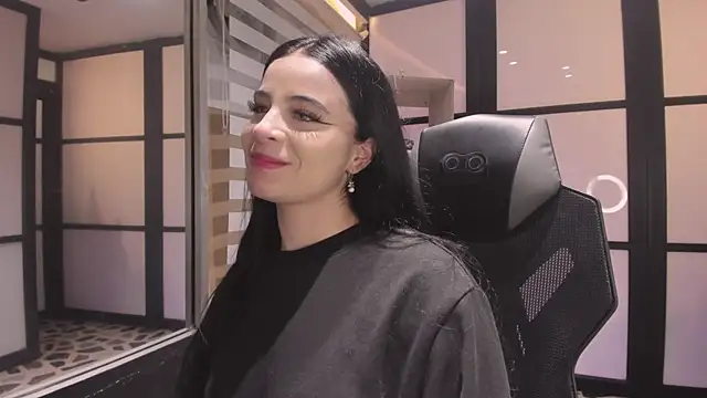 ChannelWhite  online show from 09.21.25