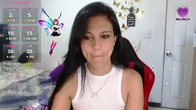 Snapshot of BasmaHernandez chatting on 09.17.25 BasmaHernandez online show from 09.17.25