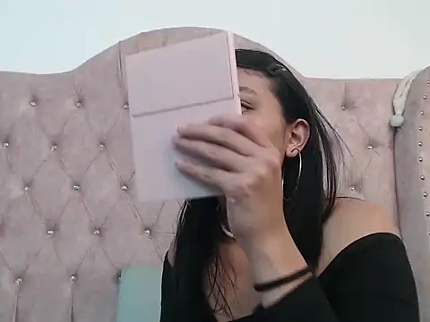 Snapshot of Jessica_Carter_01 chatting on 10.01.25 Jessica Carter 01 online show from 10.01.25