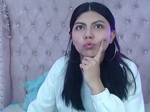 Snapshot of Jessica_Carter_01 chatting on 11.24.25 Jessica Carter 01 online show from 11.24.25