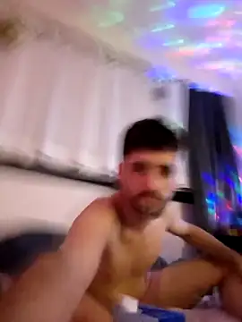 young swisscouple online show from 09.21.25