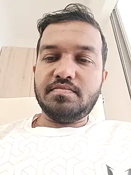 Snapshot of VJ17 chatting on 10.26.25 VJ17 online show from 10.26.25