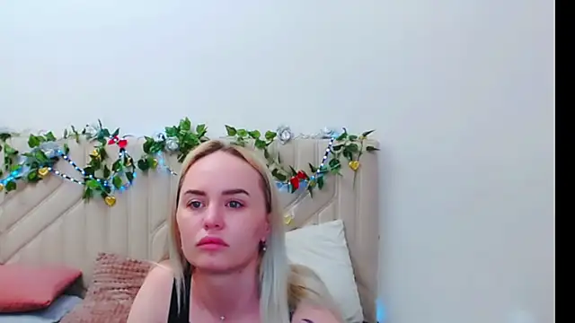 LiluMoon   online show from 04.08.26