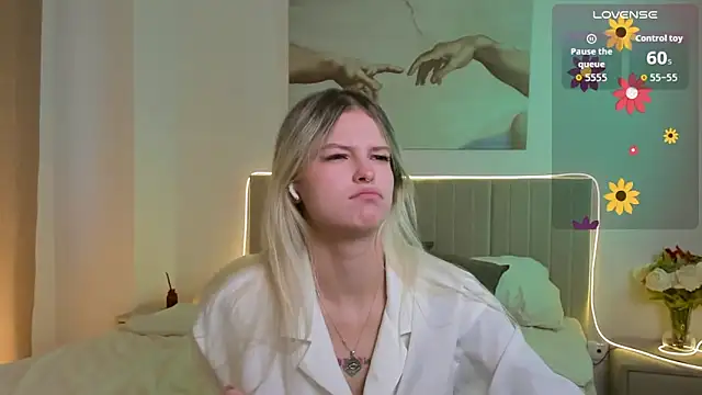 Lisa Blossom online show from 09.20.25