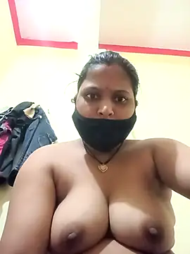 Snapshot of Rani_Devi143 chatting on 10.04.25 Rani Devi143 online show from 10.04.25