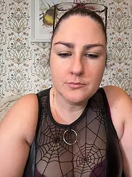 Snapshot of Lacey-BBW chatting on 11.03.25 Lacey-BBW online show from 11.03.25