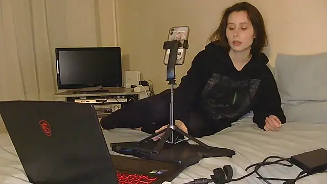 Purpy Kam online show from 10.09.25