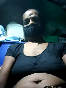 Snapshot of Sexi_savita chatting on 10.22.25 Sexi savita online show from 10.22.25