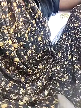 Snapshot of Sexi_savita chatting on 11.05.25 Sexi savita online show from 11.05.25