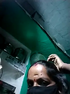 Snapshot of Sexi_savita chatting on 11.10.25 Sexi savita online show from 11.10.25