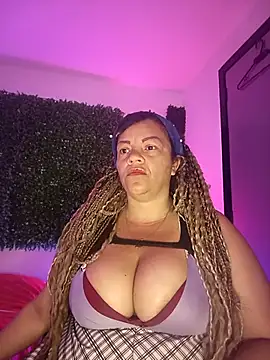 Eva Luxei online show from 10.22.25