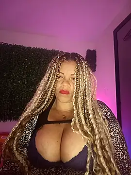 Eva Luxei online show from 11.24.25