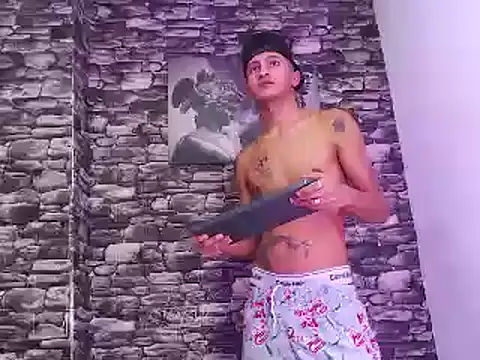 gustavo saaled19  online show from 10.26.25