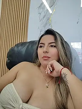 Snapshot of CelestePrince2 chatting on 06.25.26 CelestePrince2 online show from 06.25.26