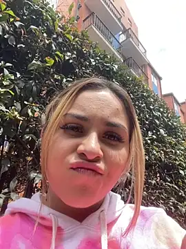 MorganHot0809 online show from 10.27.25