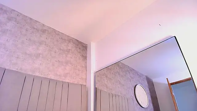 karla-ruiz online show from 10.19.25