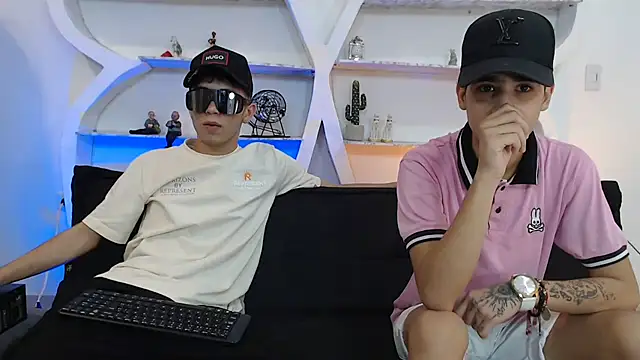 THREE GUYS HOT online show from 11.14.25