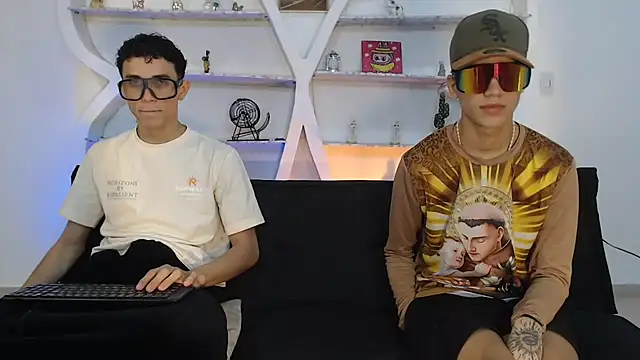 THREE GUYS HOT online show from 12.01.25