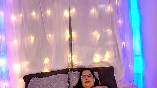 LilyRousee online show from 03.20.26