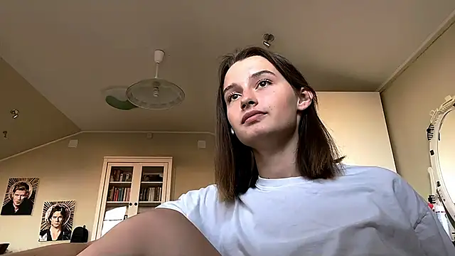 DarlineBrustera online show from 09.22.25