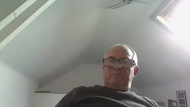 naughtygrandad1 online show from 10.08.25