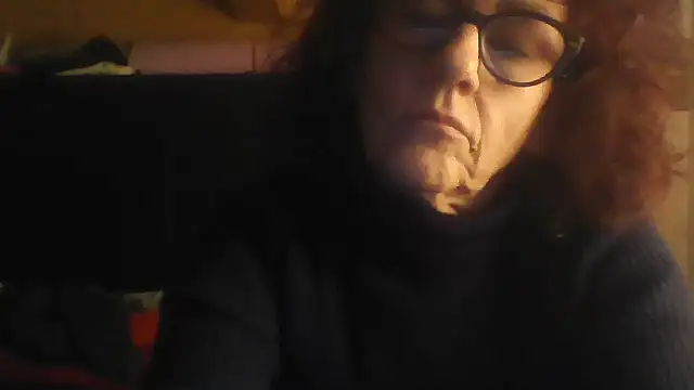 Snapshot of klarissabloum chatting on 02.28.26 klarissabloum online show from 02.28.26