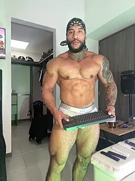 Andrew Johnnson online show from 10.11.25