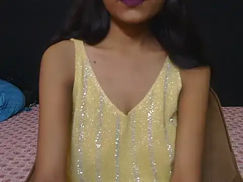 Snapshot of hoty-priya chatting on 09.12.25 hoty-priya online show from 09.12.25