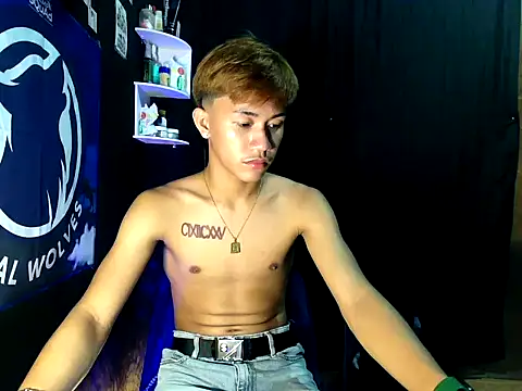 naughtyboyloy 0 online show from 10.16.25