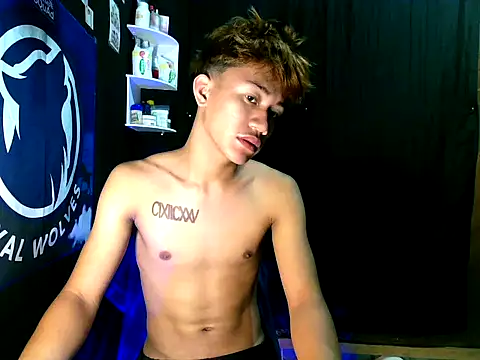 naughtyboyloy 0 online show from 10.22.25