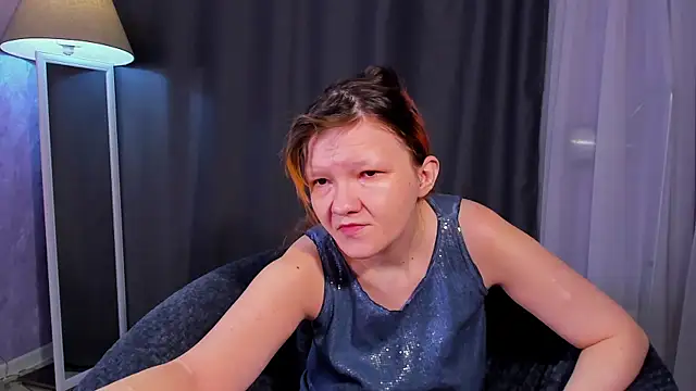 Nora lovvvv online show from 09.21.25