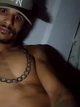 MorenoTatuado21c online show from 09.14.25