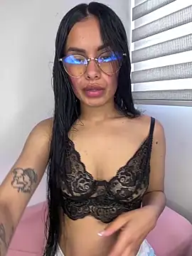 Melissa coch online show from 12.05.25