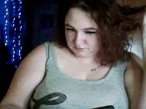 Snapshot of AngelQSky chatting on 02.20.26 AngelQSky online show from 02.20.26