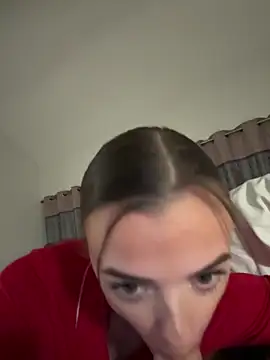 cutietootie02 online show from 12.21.25