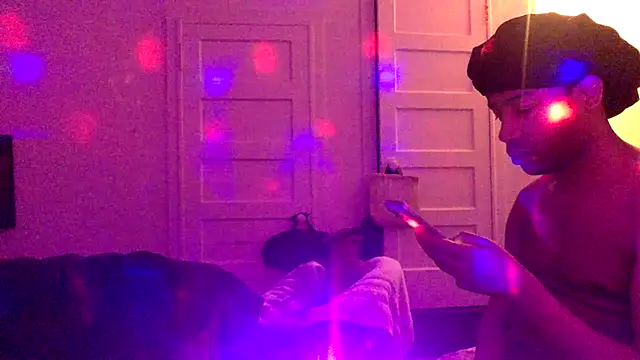 Diodre Benyoon online show from 02.09.26