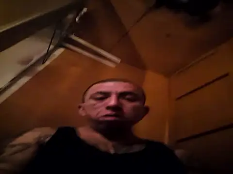 Snapshot of Boogiehtx713 chatting on 12.17.25 Boogiehtx713 online show from 12.17.25