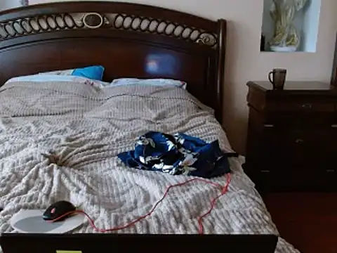 Crystal00Girl online show from 11.20.25