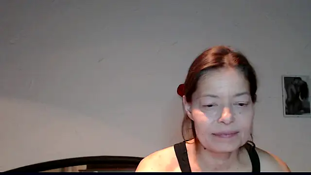 Snapshot of SexySarah177 chatting on 12.04.24 SexySarah177 online show from 12.04.24