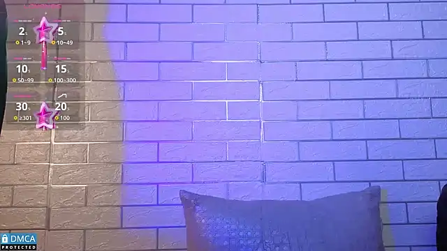 nena cupcake  online show from 10.17.25