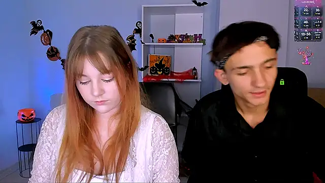 Snapshot of lola_sun12 chatting on 10.26.25 lola sun12 online show from 10.26.25