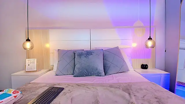 alehia cute online show from 11.20.25