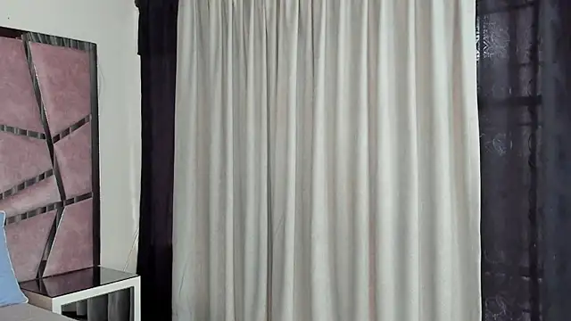 HaileyDuke online show from 10.20.25